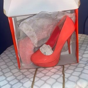 Salmon Heels